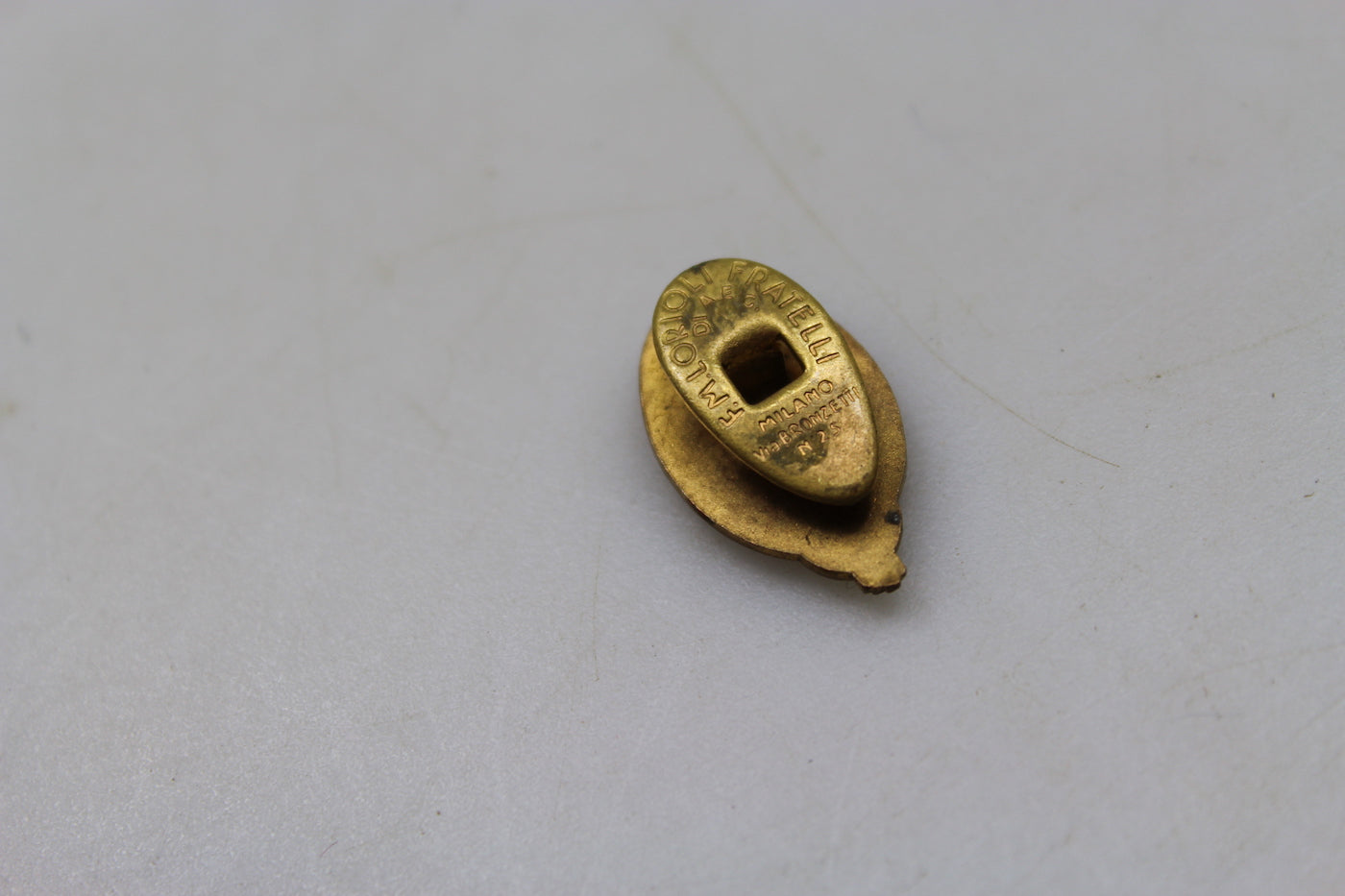 Pin smaltato GIL