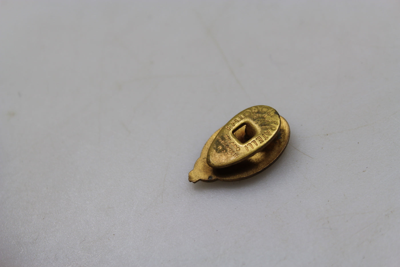 Pin smaltato GIL