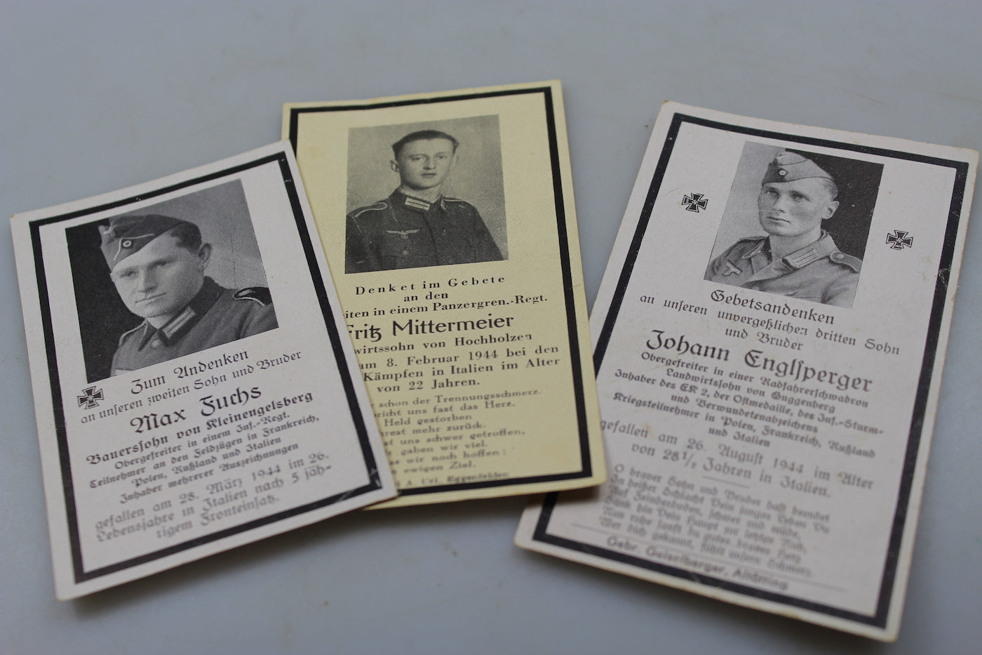 # 3 Sterbebilder Italia fine guerra