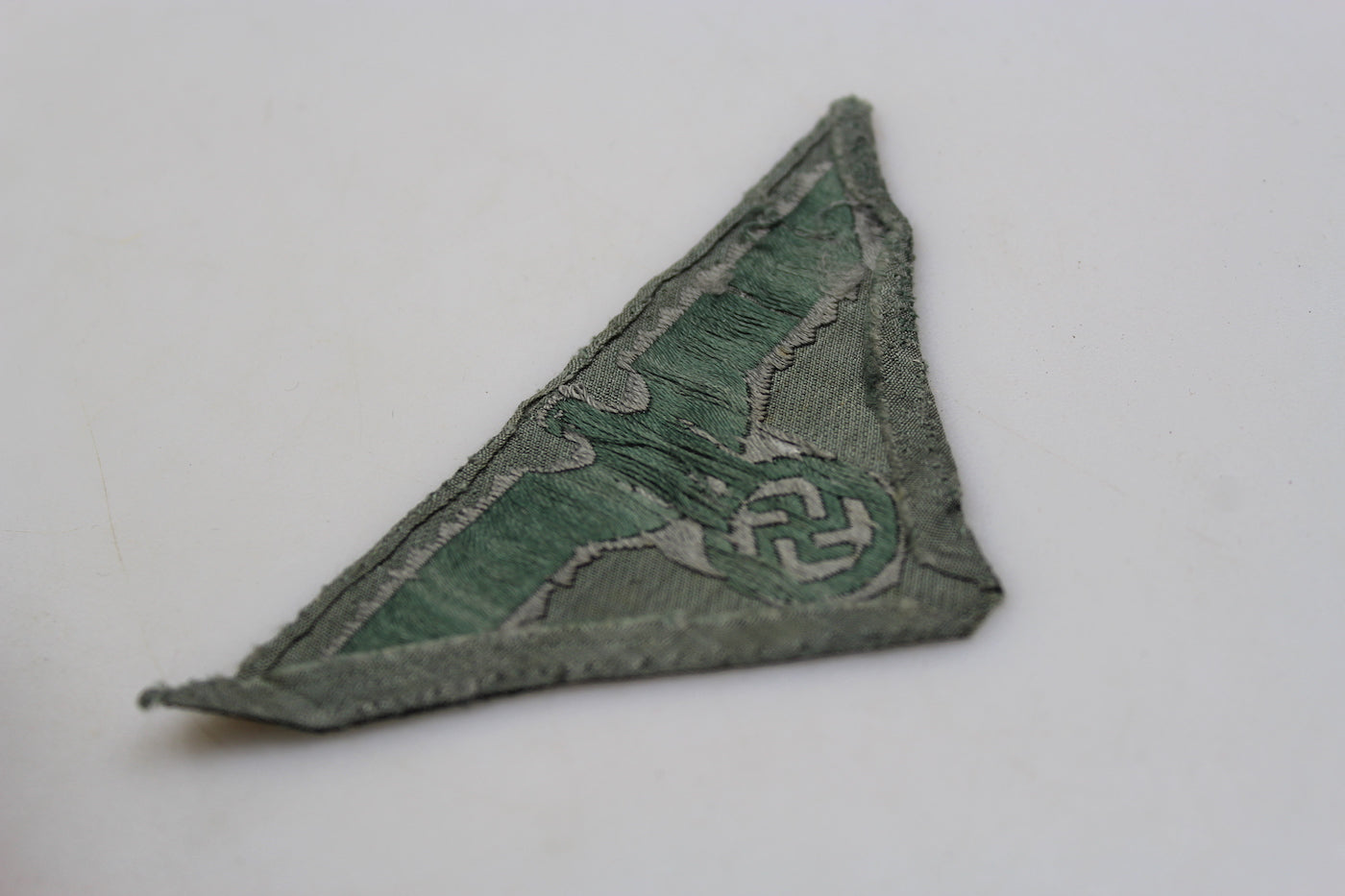 Aquila da petto M.44 Heer