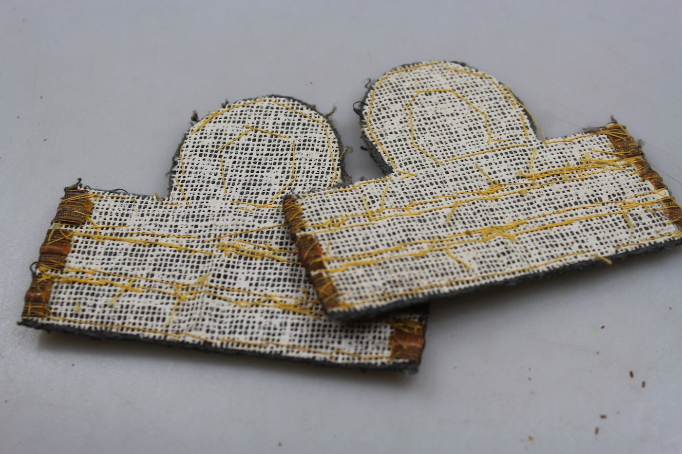 Coppia gradi M.34 Capitano Sanità REI WW2