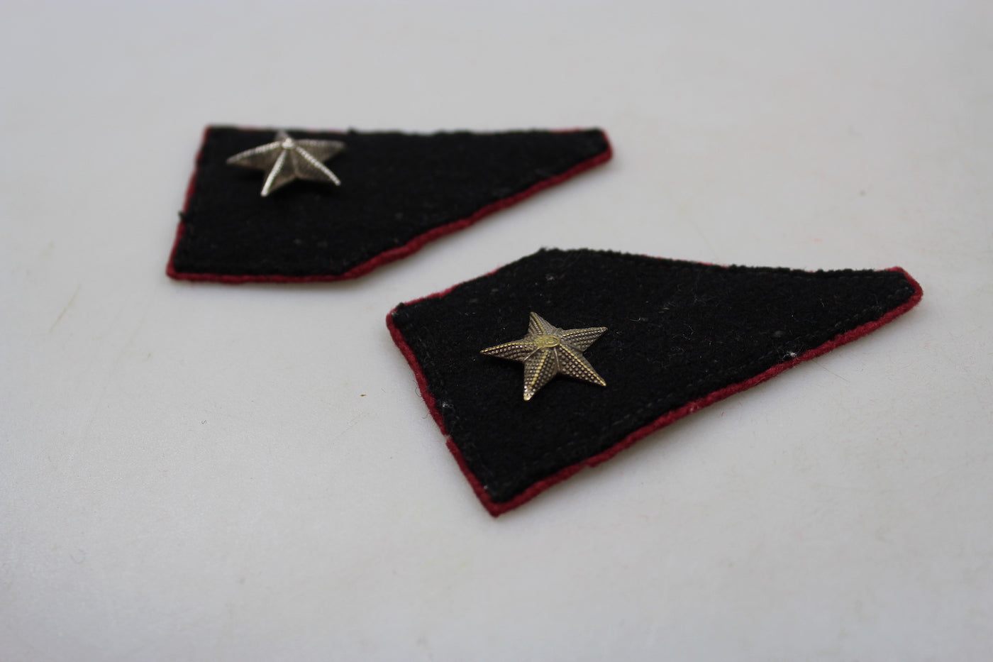 Coppia di mostrine Ufficiale REI WW2