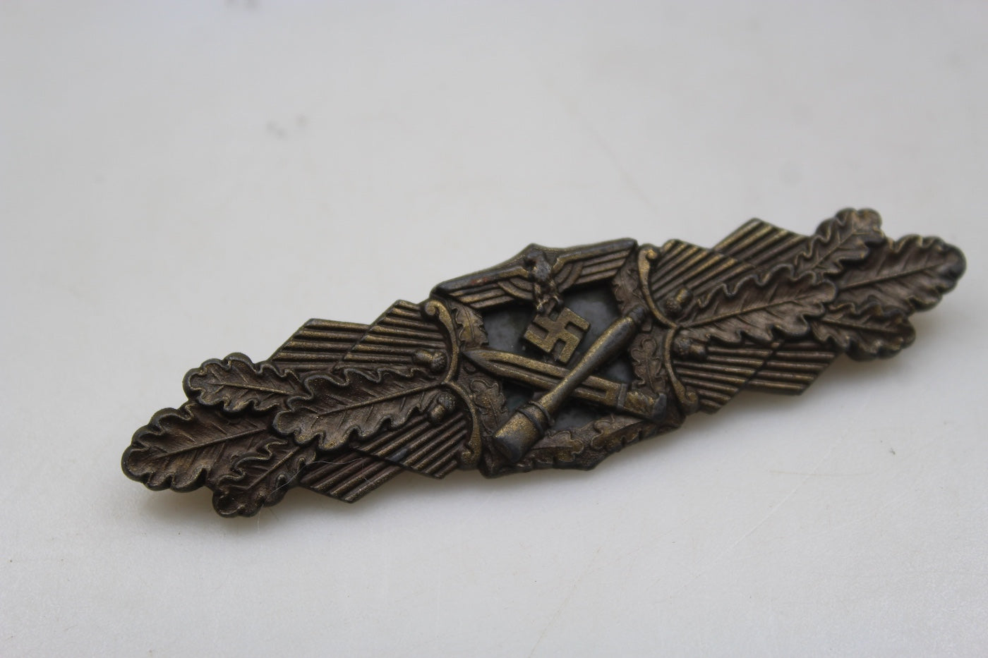 Nahakampfspange in bronzo WW2