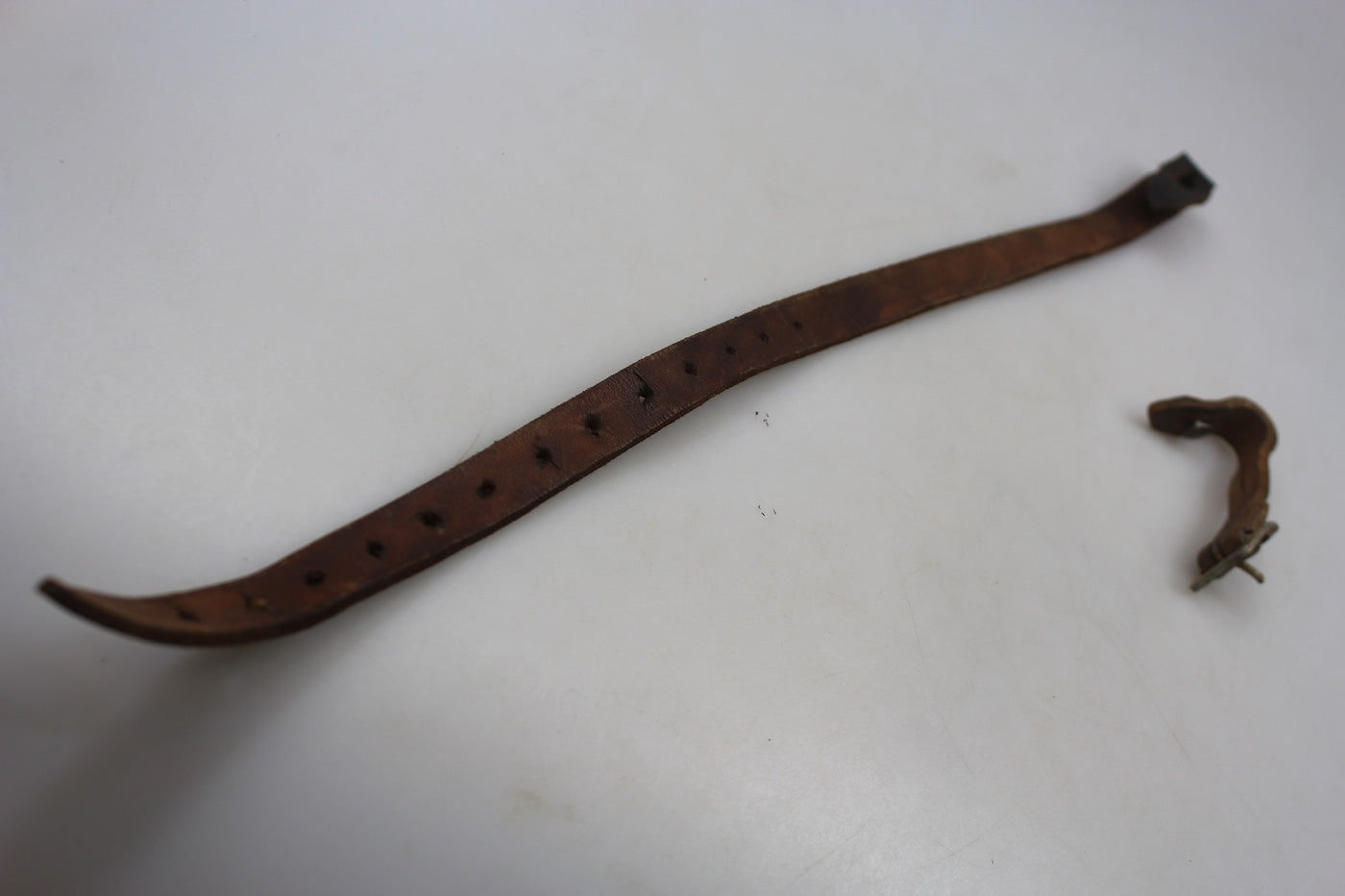 Ottima REPRO sottogola elmetto M.40/42 WH WW2