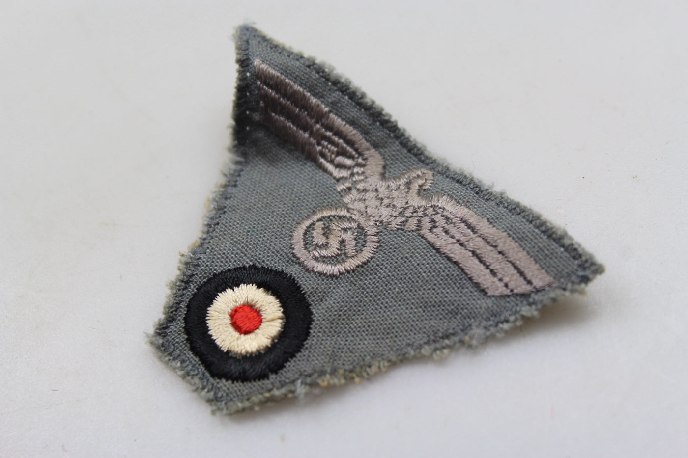Fregio Einheitsfeldmuze M.43 Heer produzione tarda
