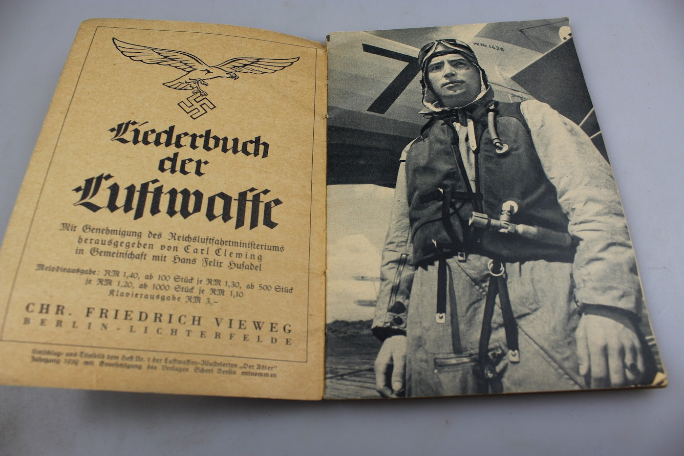 "Liederbuches der Luftwaffe" canzoni Luftwaffe