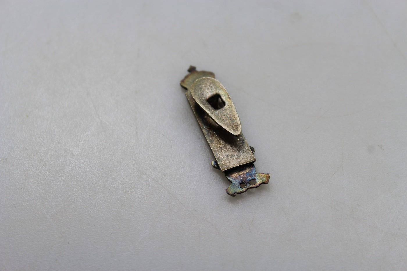 Pin smaltato Caporal Maggiore REI