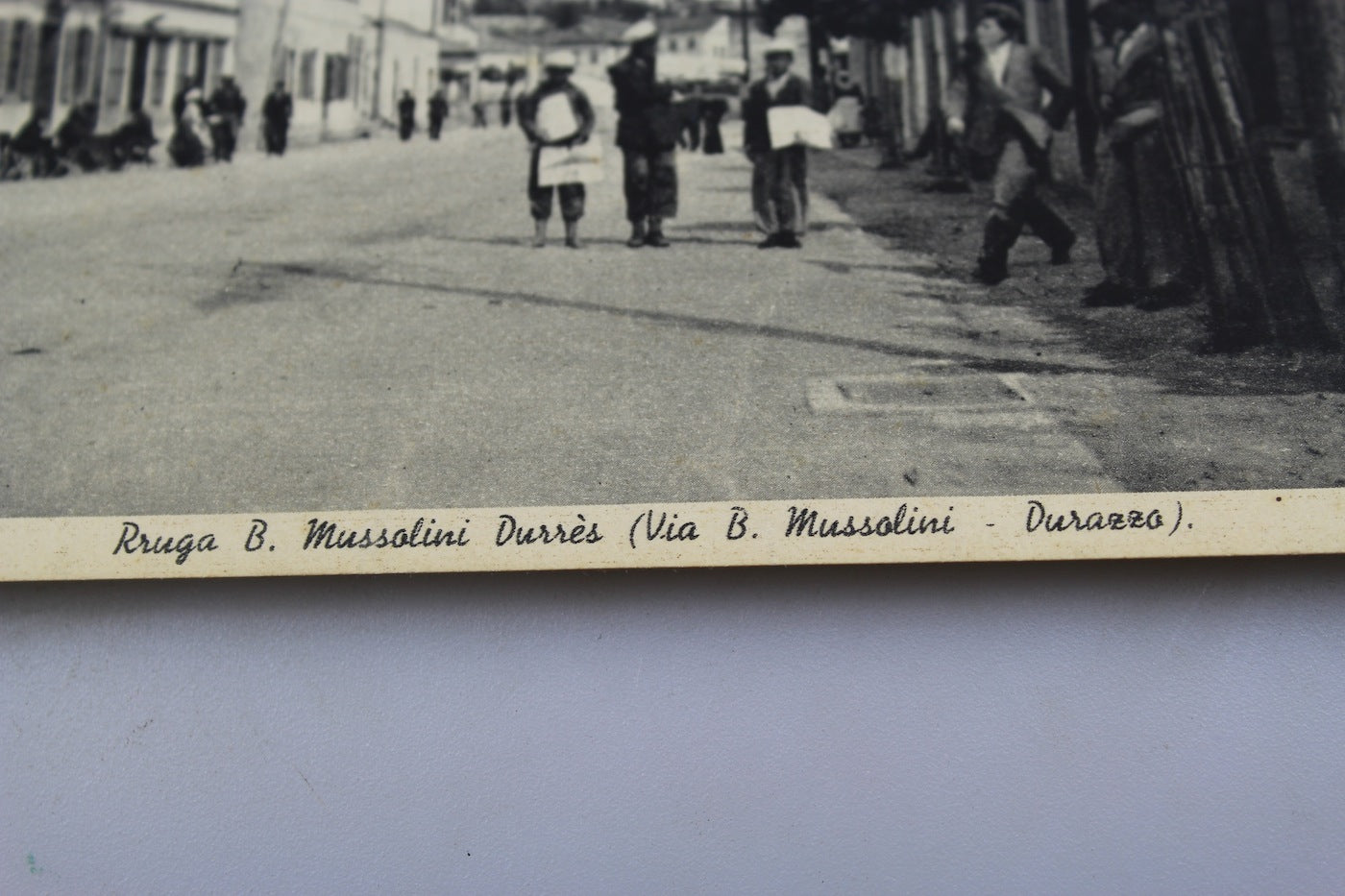 Cartolina postale Via B.Mussolini - Durazzo