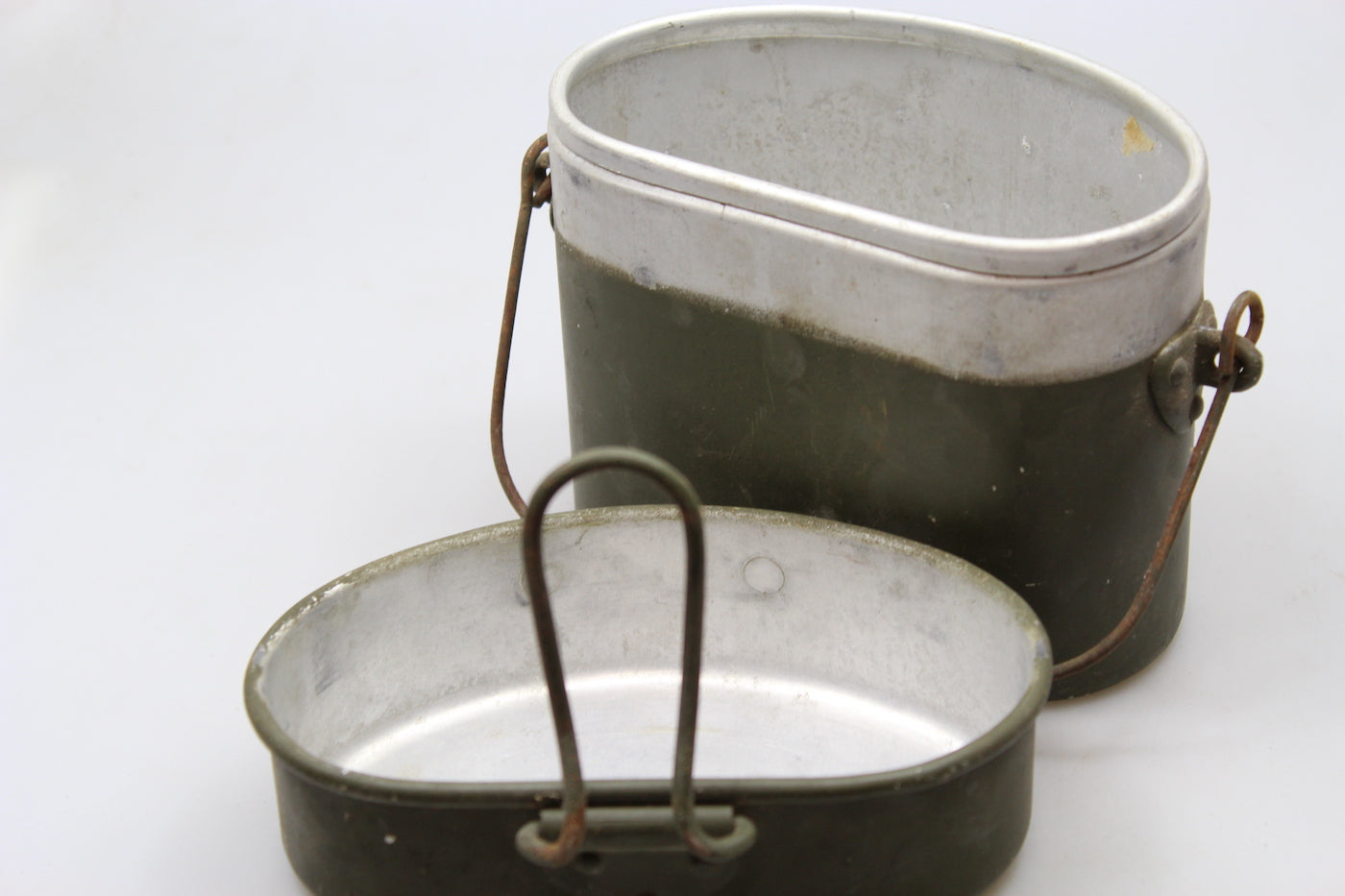 Gavetta tarda verniciata WW2