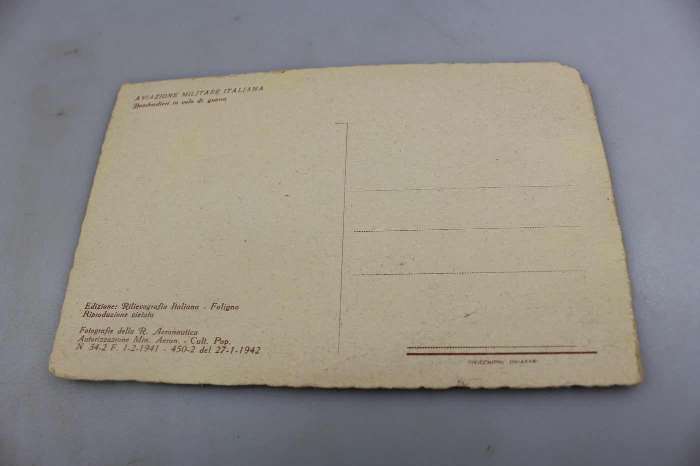 Cartolina postale "Bombardiere in volo di guerra"