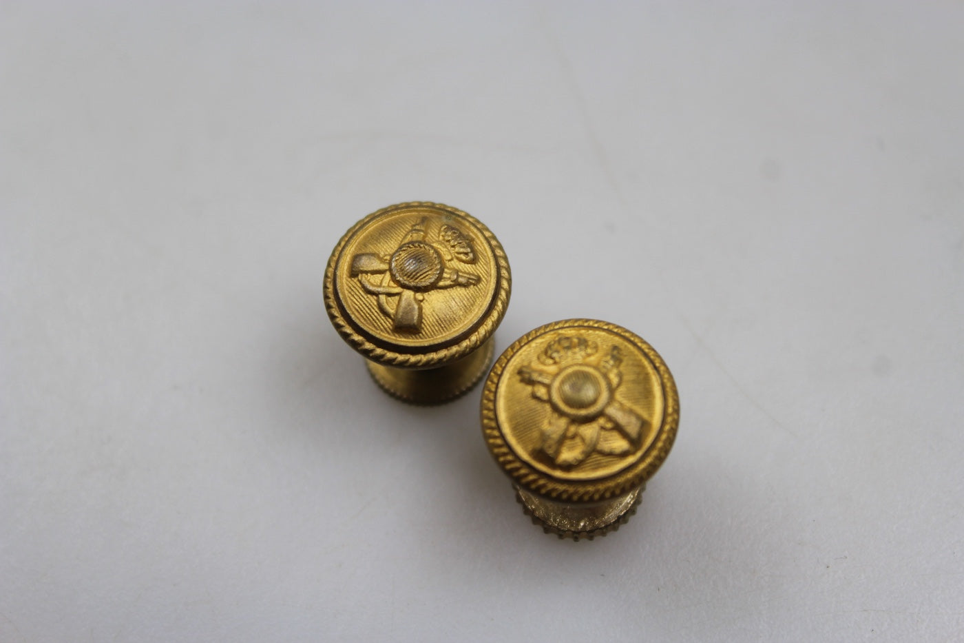 Coppia bottoni spalline Ufficiale REI WW2