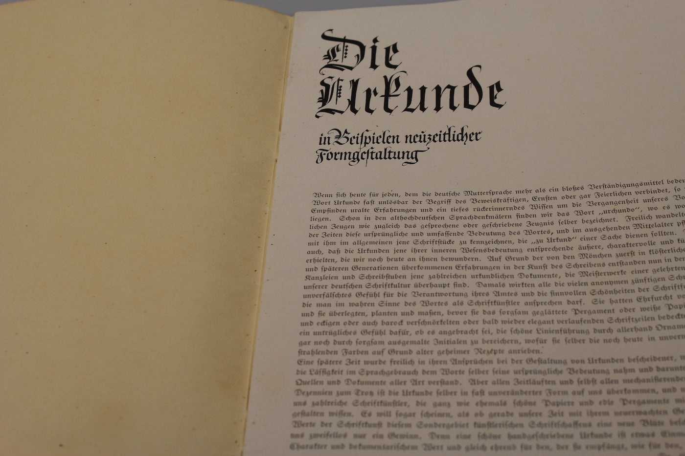 "Die Urkunde" catalogo anni 30'
