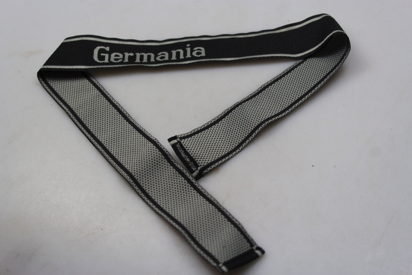 Repro cuff-title SS "Germania"