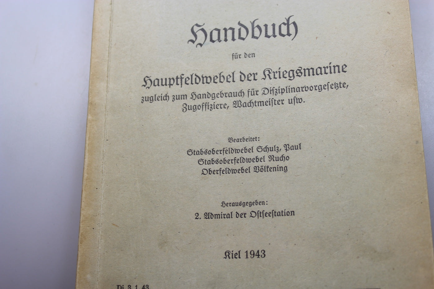 "Handbuch der Hauptfeldwebel der Kriegsmarine" - 1943