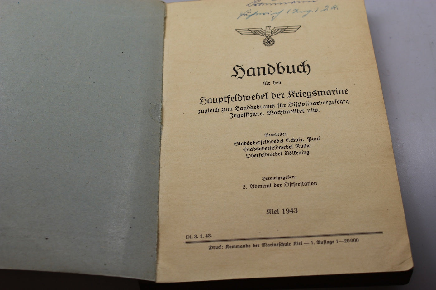 "Handbuch der Hauptfeldwebel der Kriegsmarine" - 1943
