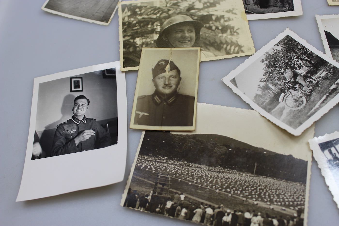 # 24 foto differenti formati unica famiglia