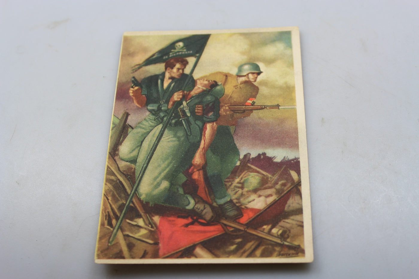 Cartolina postale " La Disperata"
