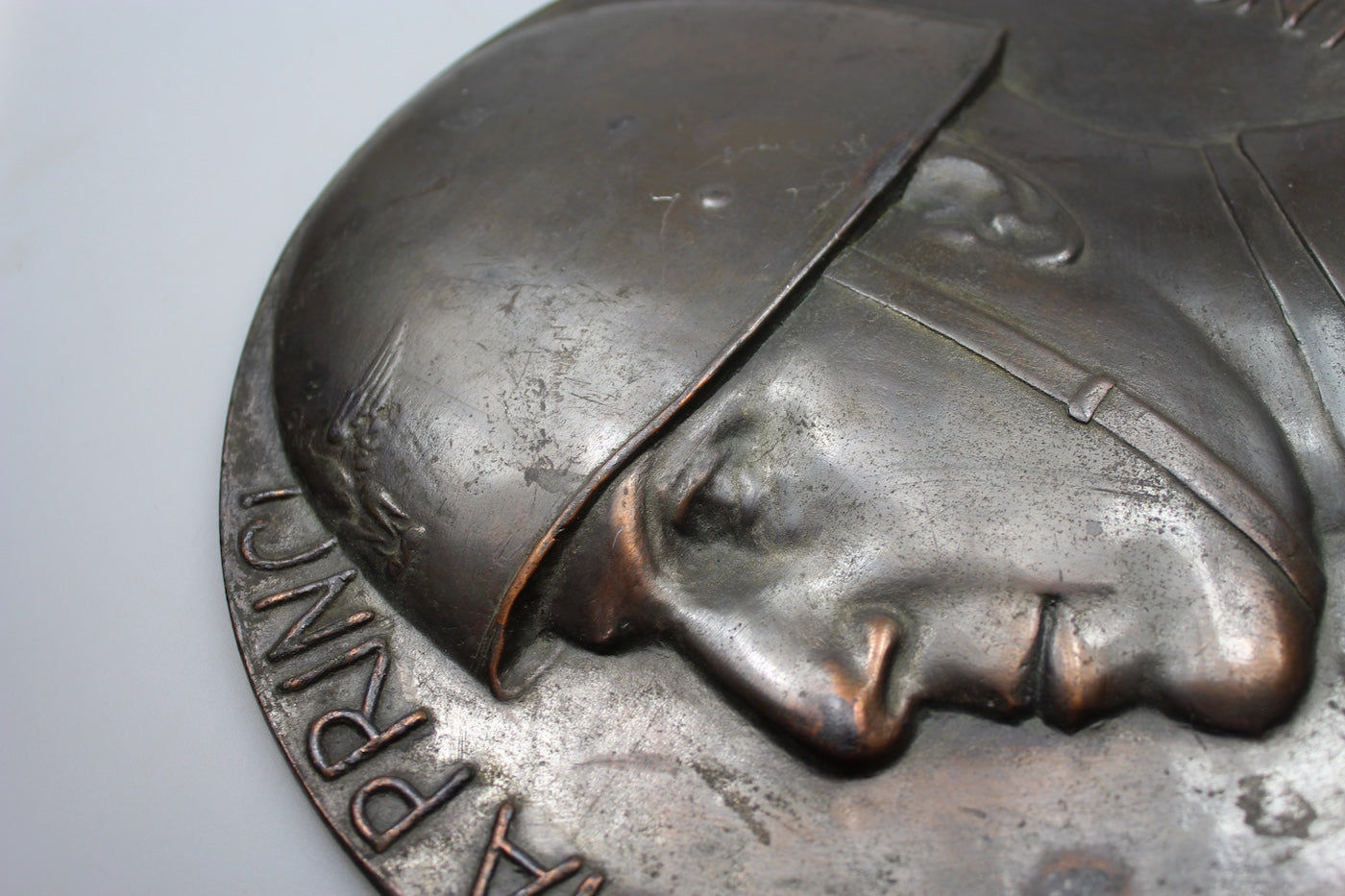 Placca murale in bronzo " Umberto di Savoia Principe di Piemonte"