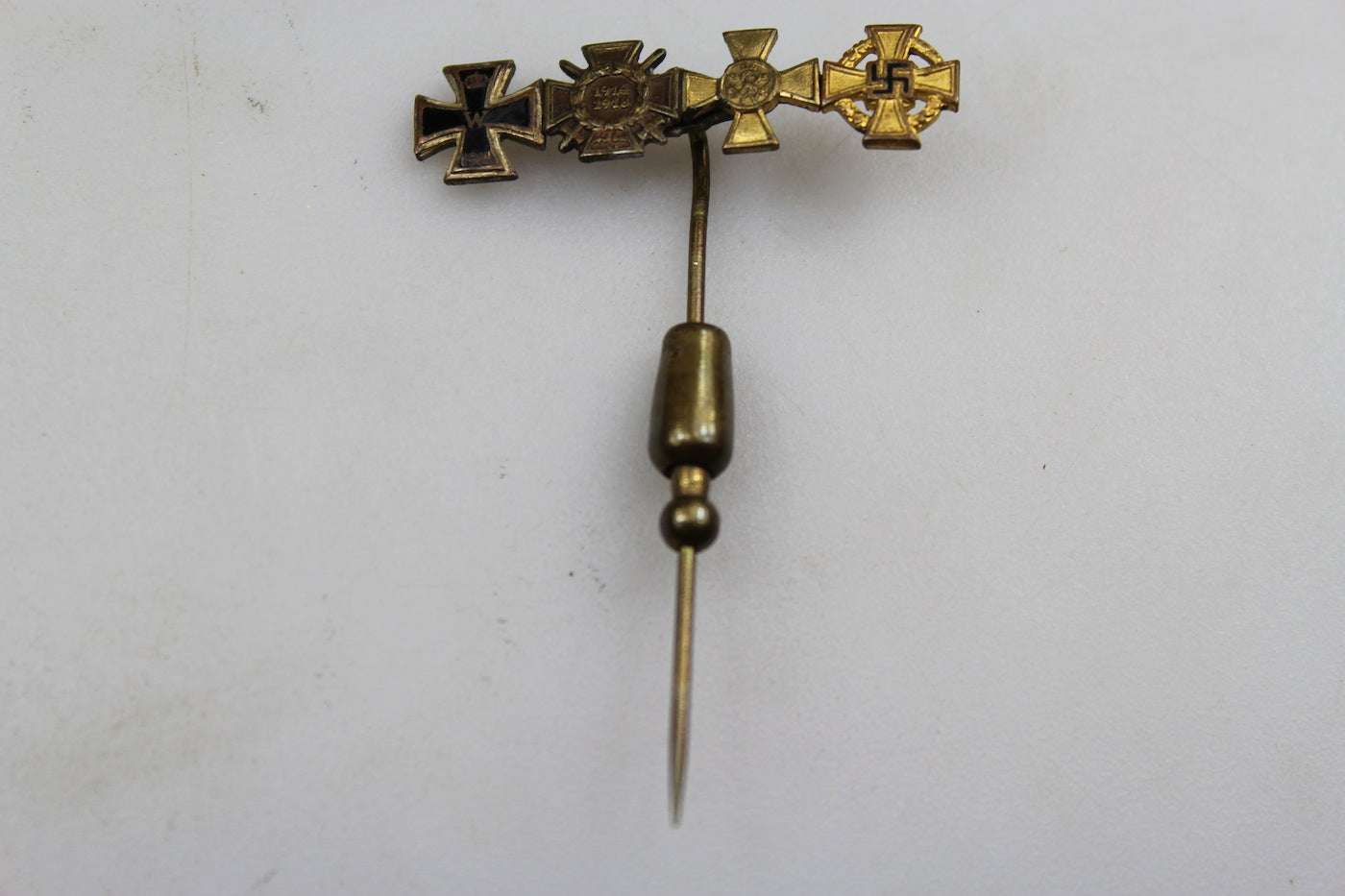 Pin da bavero con 4 decorazioni