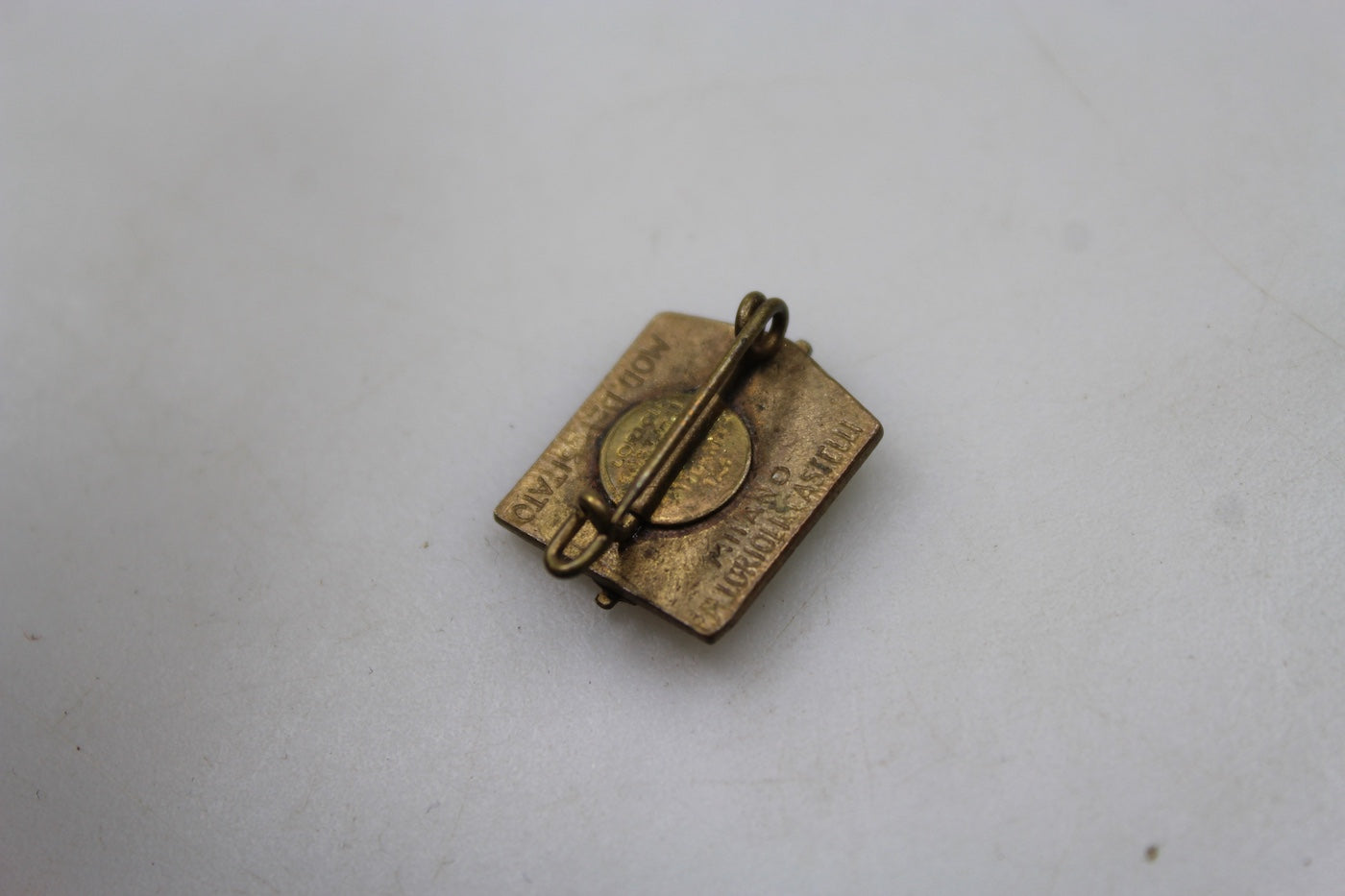 Pin smaltato PNF Femminile anni 30/40