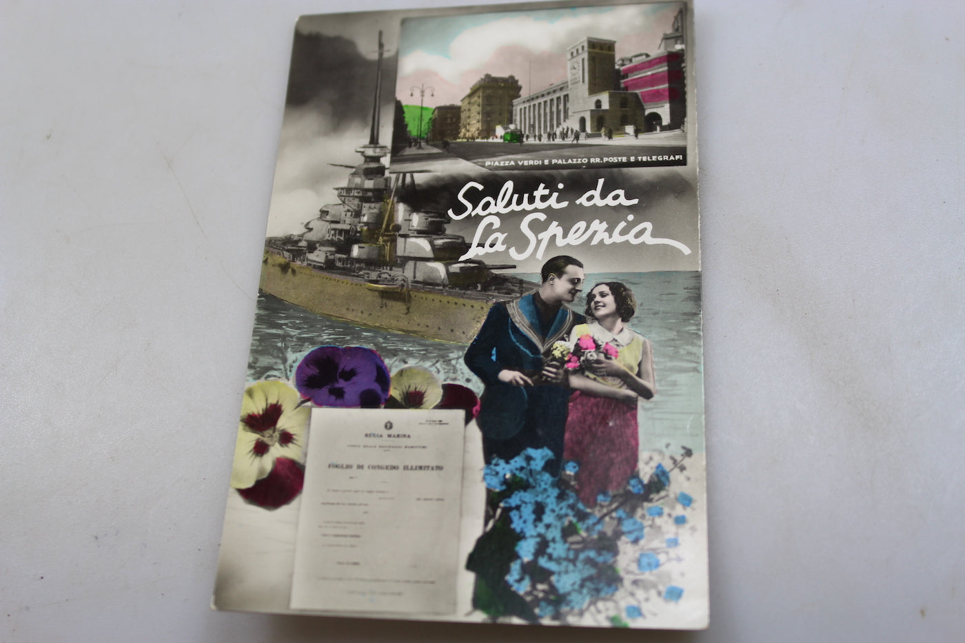 Cartoline postali (3) "Saluti da La Spezia"
