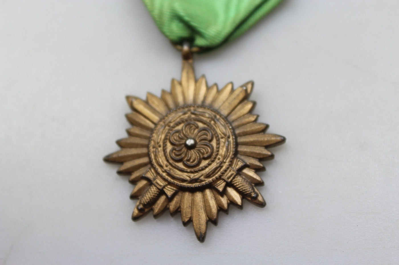 Medaglia Ostvolk “Bronzo” 3^ Classe con Spade