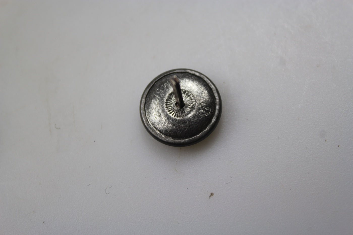 2 Dtz. Metallknopfe RZM 24 pz