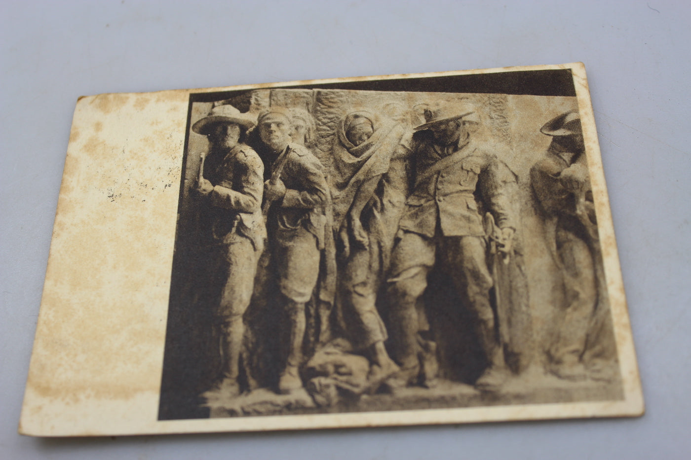 Cartolina postale "Monumento al Carabiniere Reale" Torino