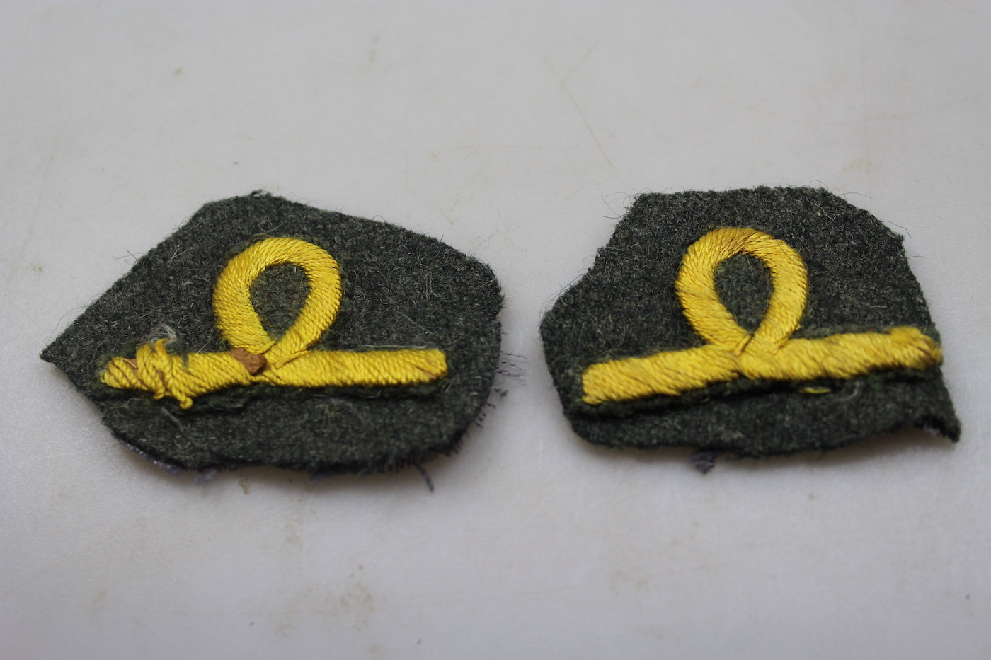 Coppia gradi Ufficiale REI WW2