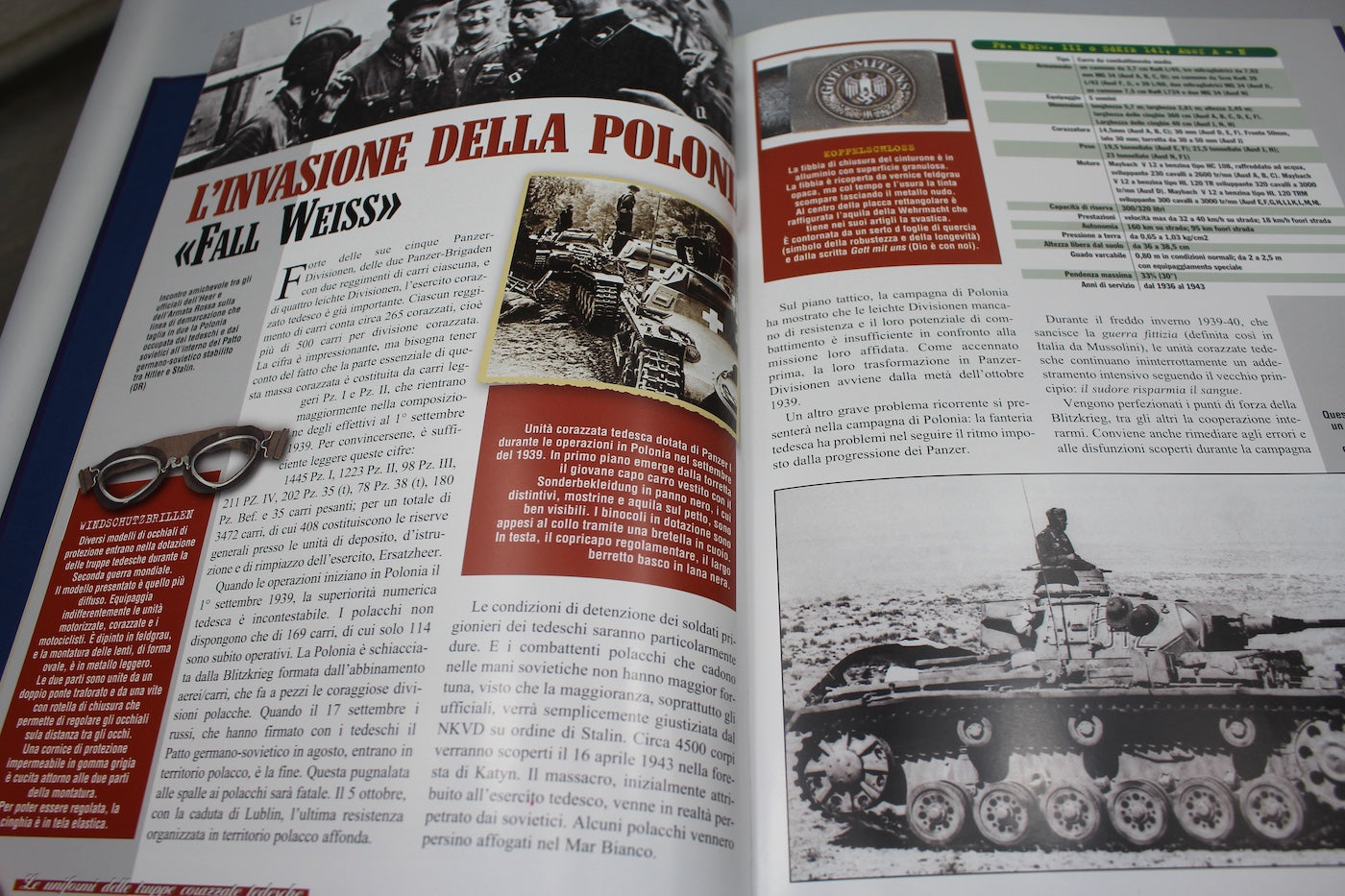 "Le uniformi delle truppe corazzate Tedesche 1934 - 1942" - J.P. Andrè - J. Scipion - 2012