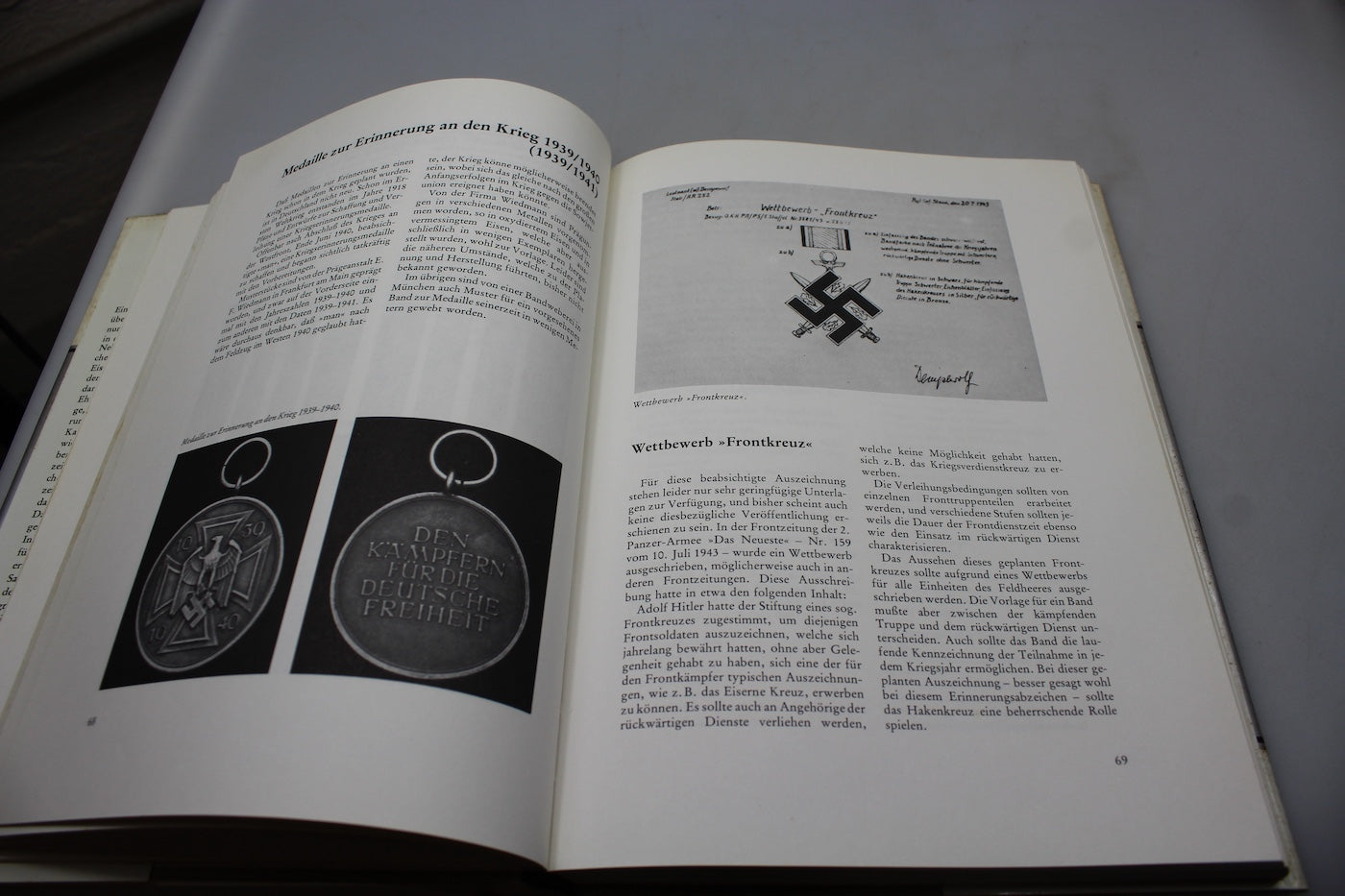"Auszeichnungen des Deutschen Reiches 1936/45" K.G. Klietmann 1999