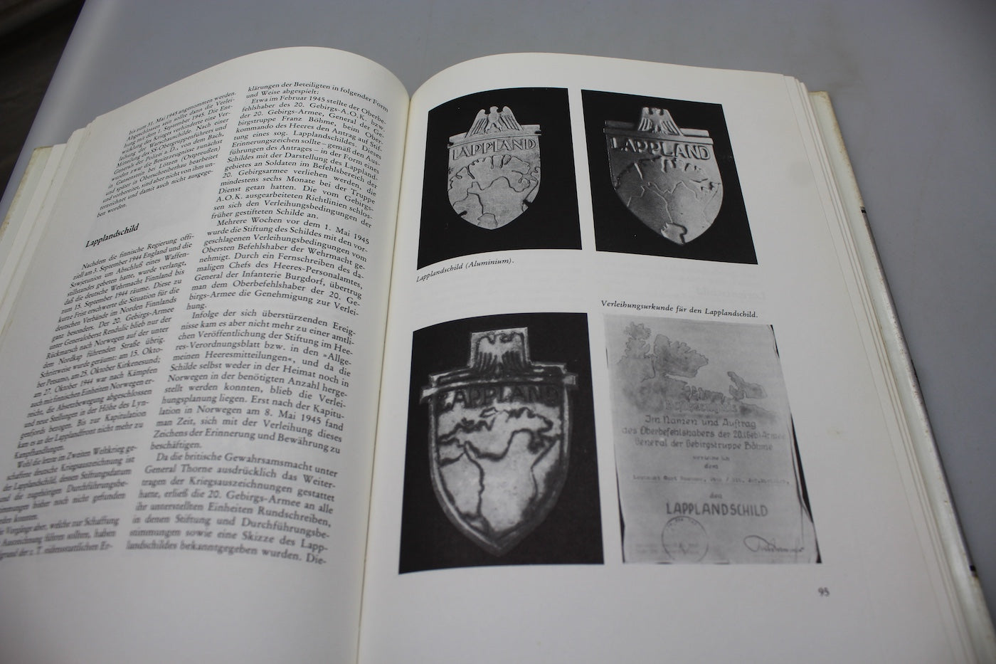 "Auszeichnungen des Deutschen Reiches 1936/45" K.G. Klietmann 1999
