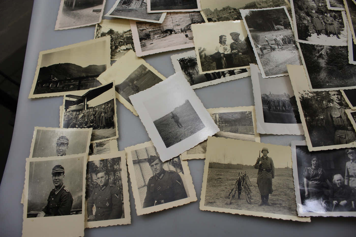 #50 foto unico soldato Heer WW2