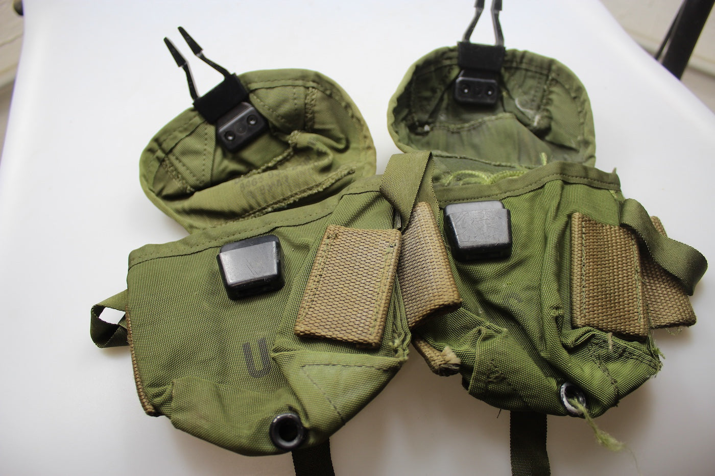 US Army Vietnam - Coppia portacaricatori M.69 per M.16
