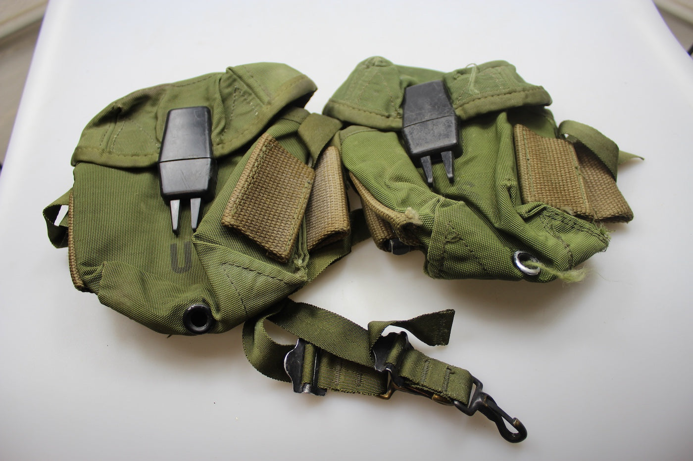US Army Vietnam - Coppia portacaricatori M.69 per M.16