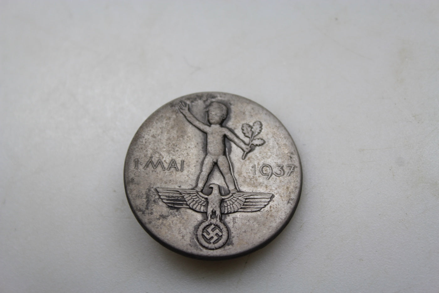 Badge 1/5/37