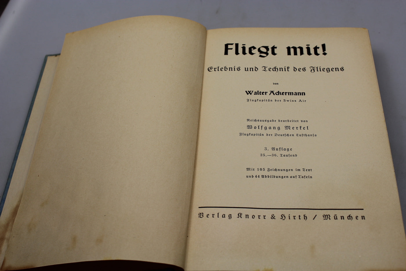 "Fliegt mit !" - W.Ackermann