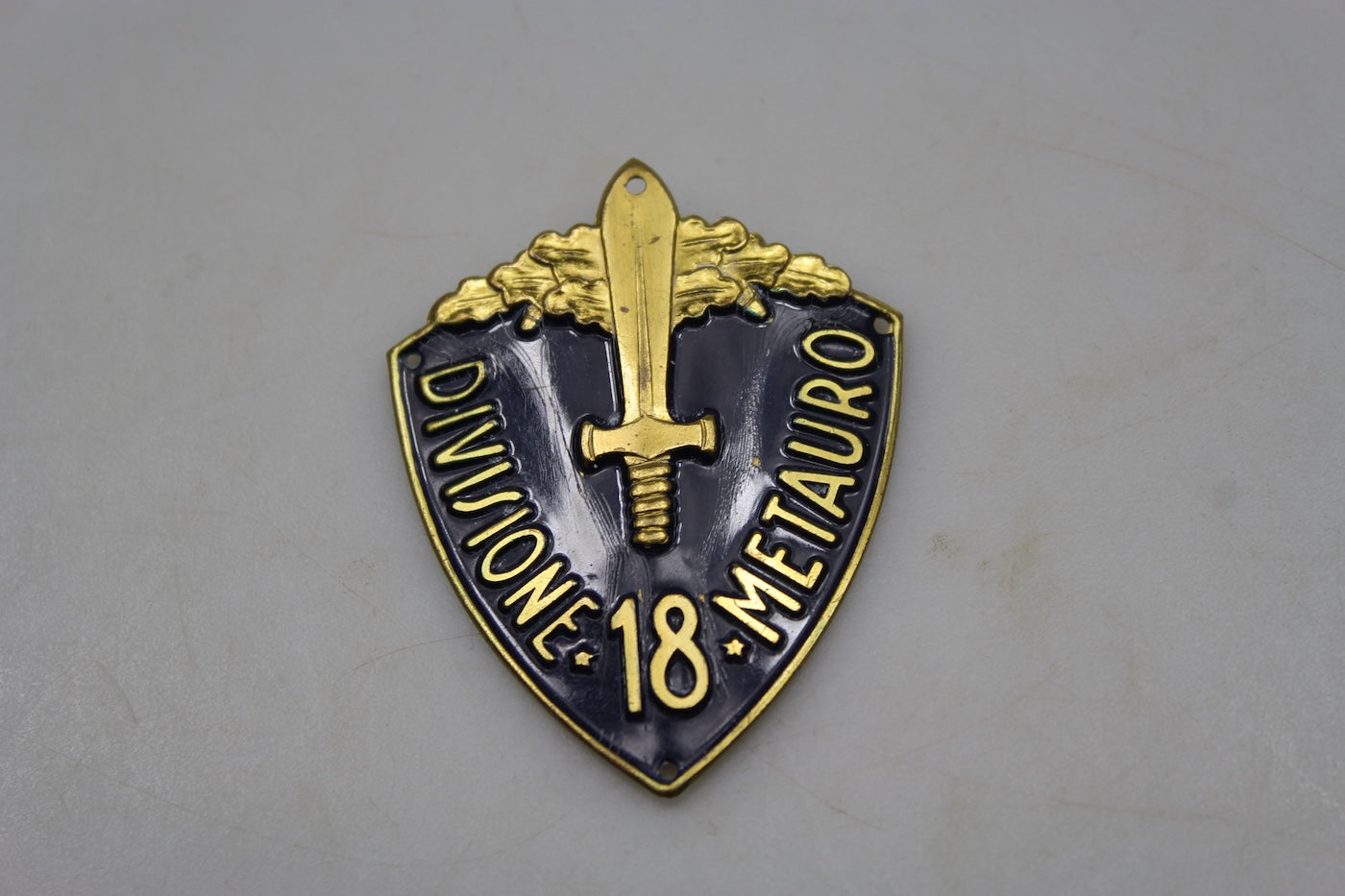 Scudetto da braccio della 18^ Divisione "Metauro" REI WW2