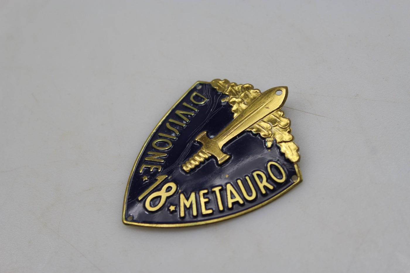 Scudetto da braccio della 18^ Divisione "Metauro" REI WW2