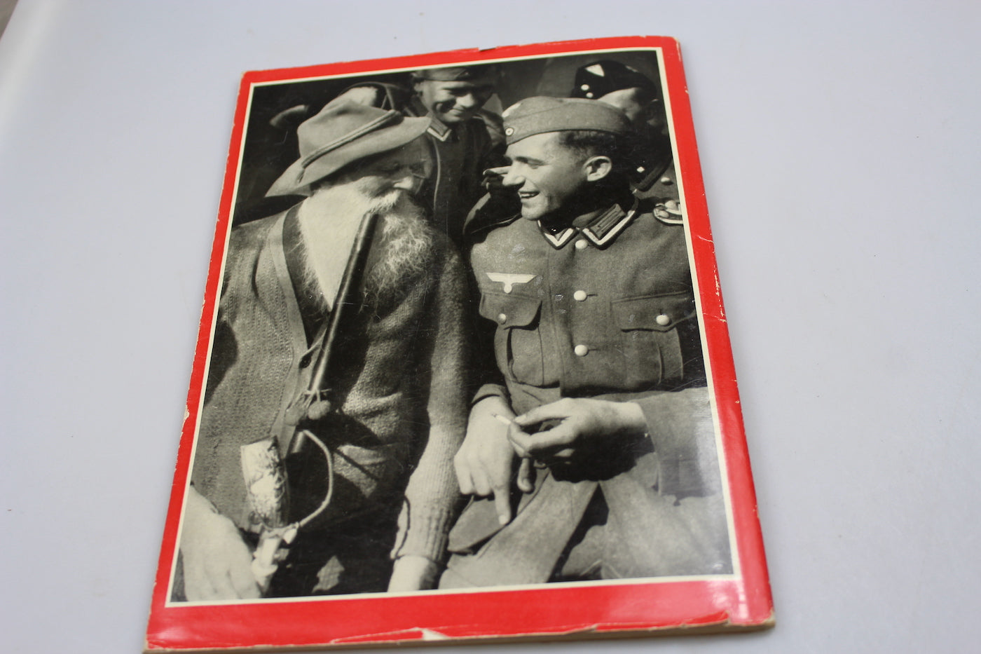 Hitler in seiner Heimat” – H.Hoffmann