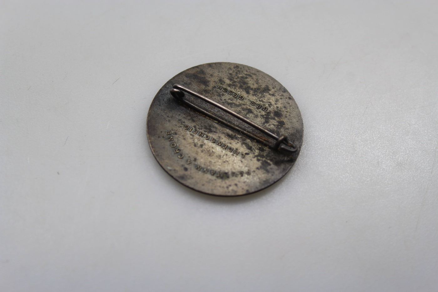 Badge "Hitler's Dank" WHW 1934/35