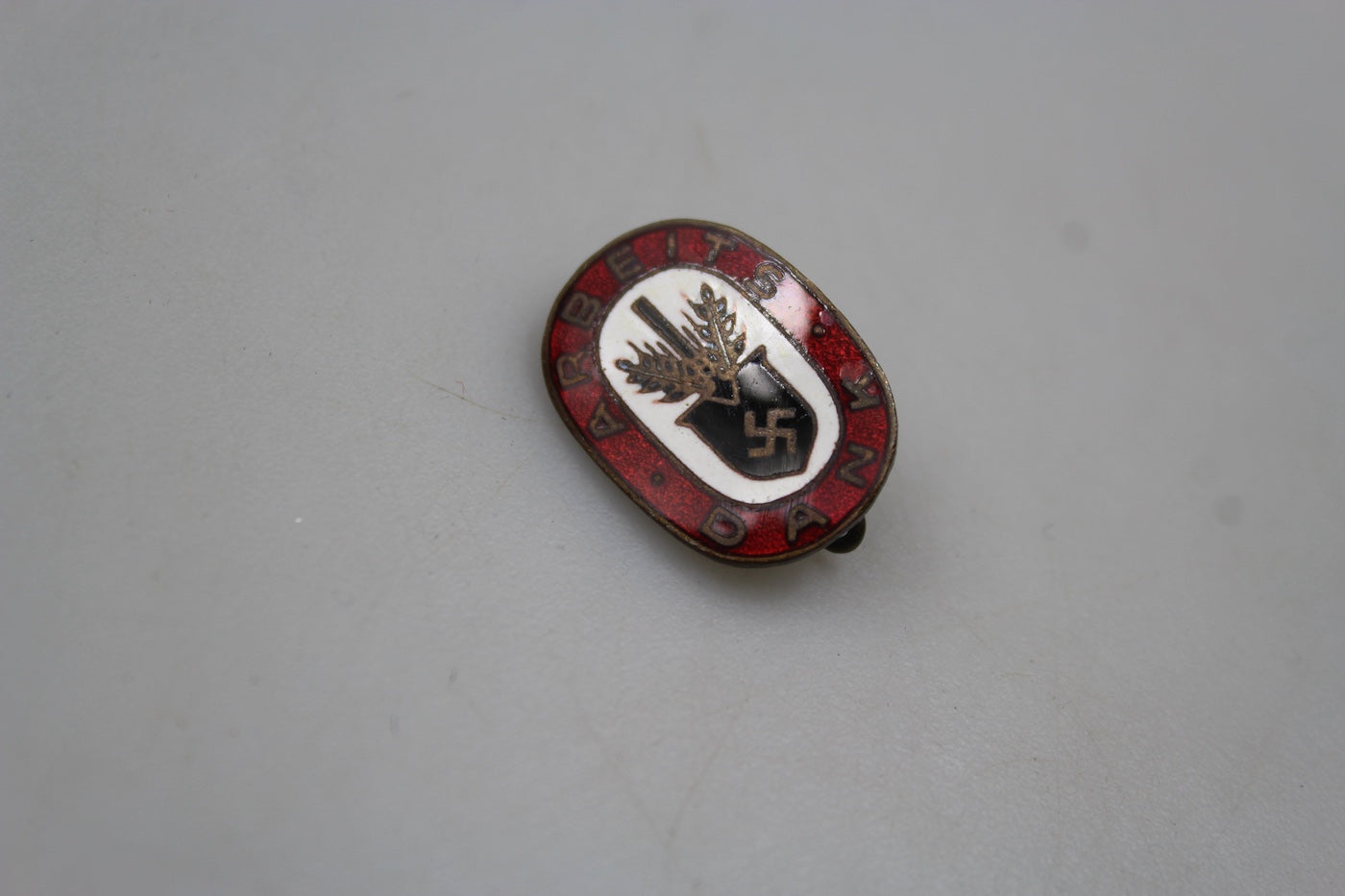 Pin smaltato RAD WW2