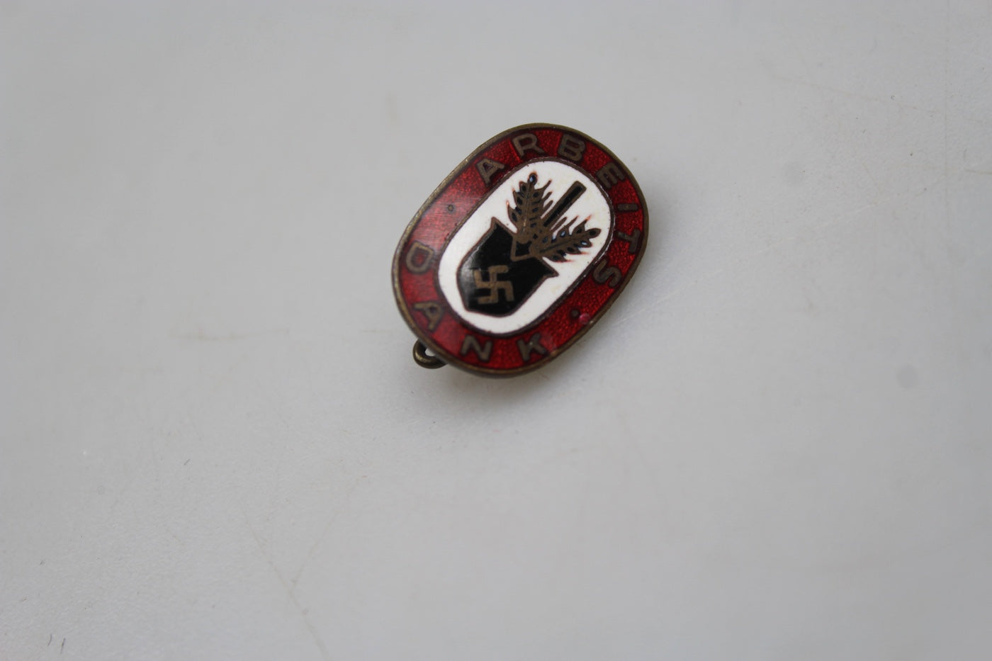 Pin smaltato RAD WW2