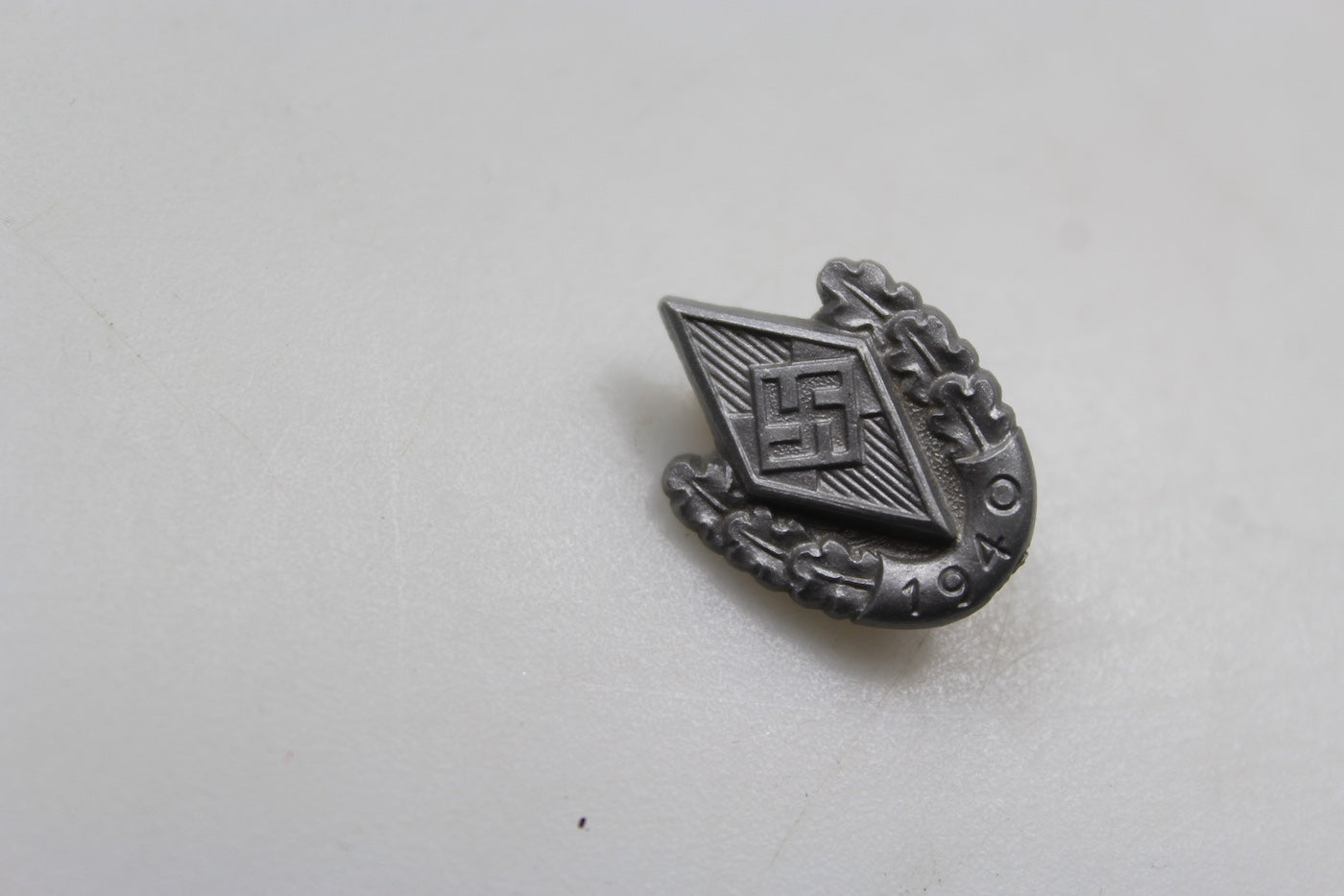 Pin da bavero HJ anno 1940, foto 2