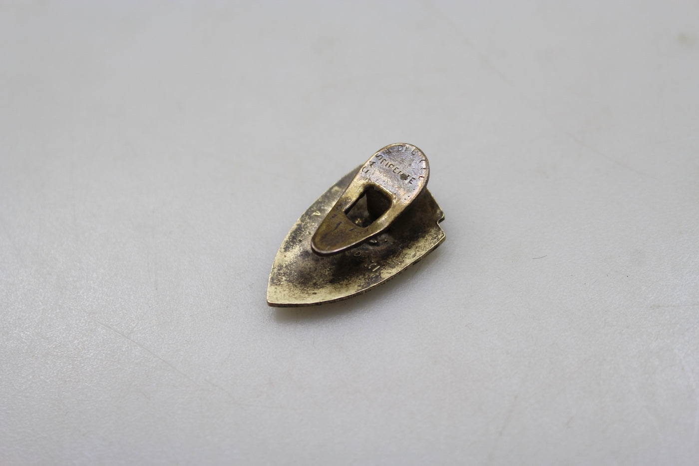 Pin Associazione Invalidi e Mutilati di Guerra
