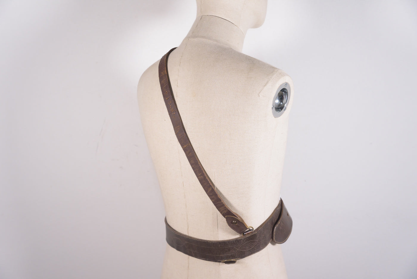 Cinturone “Sam Browne” Ufficiale REI WW2