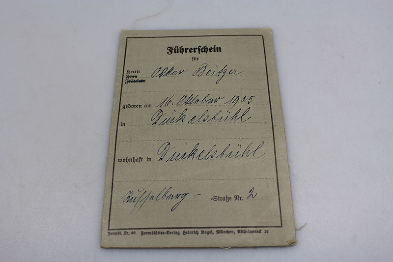 Coppia di patenti di guida, civile e militare Wehrmacht