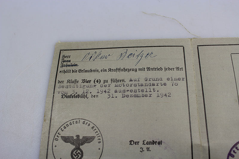 Coppia di patenti di guida, civile e militare Wehrmacht