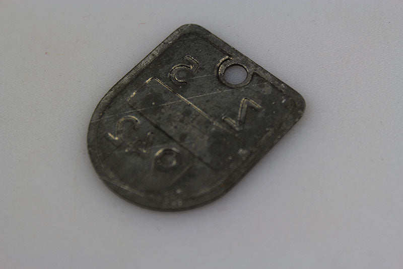 Z-5 - badge 1942 in dotazione ai lavoratori Juncker