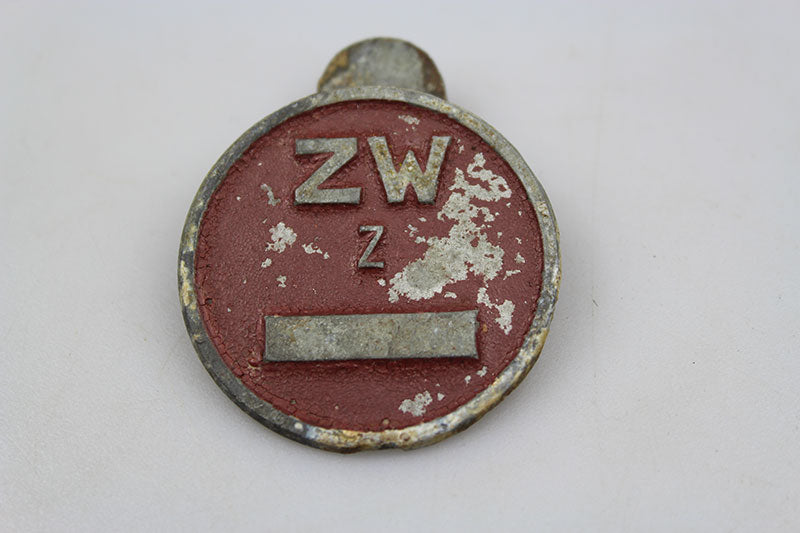 Badge numerato lavoratori fabbrica Junker